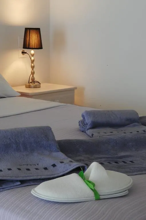 شقق لينو باراليا باراذيسوس اليونان