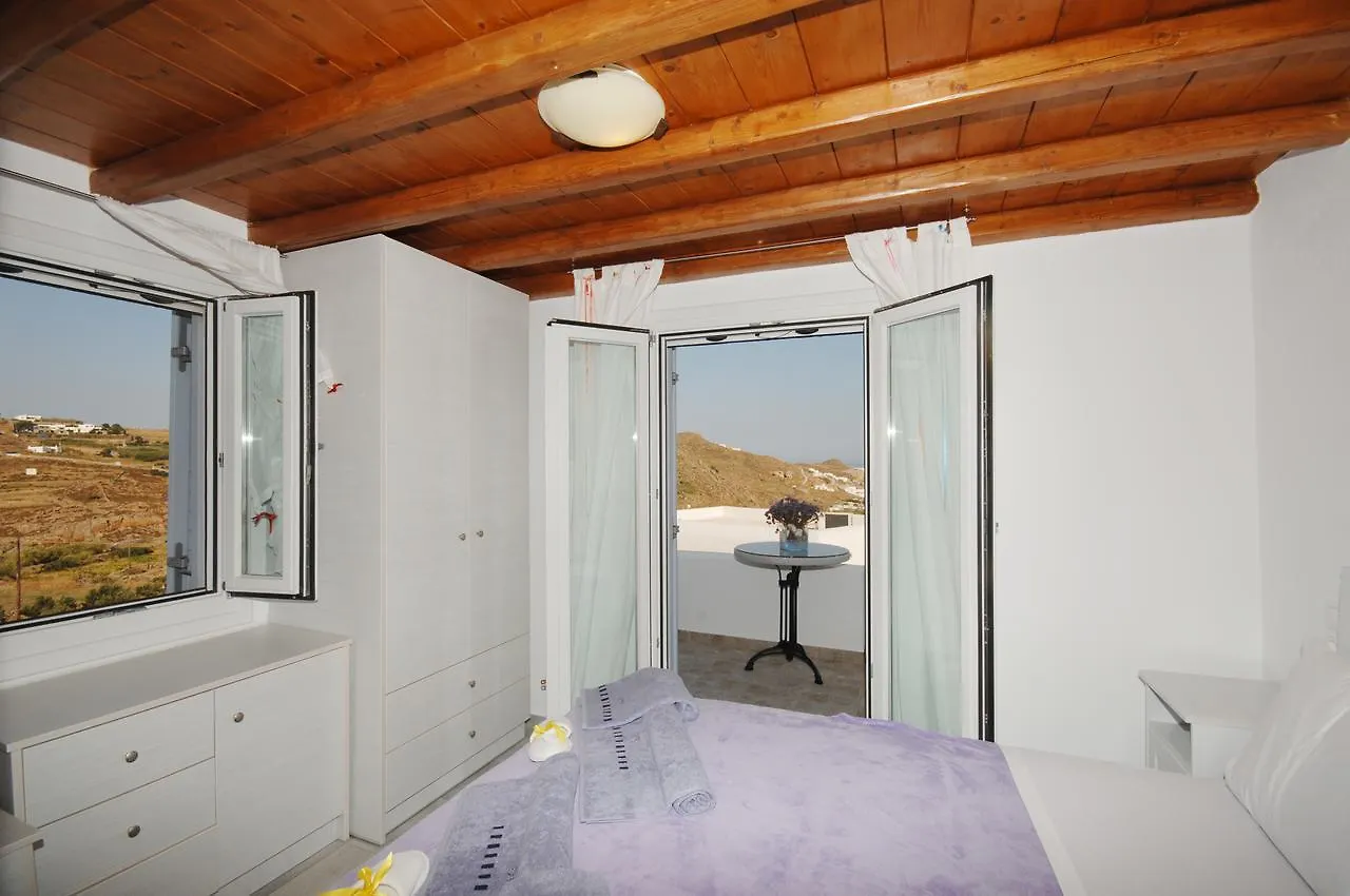 פרדייז ביץ' Lino Apartments יוון